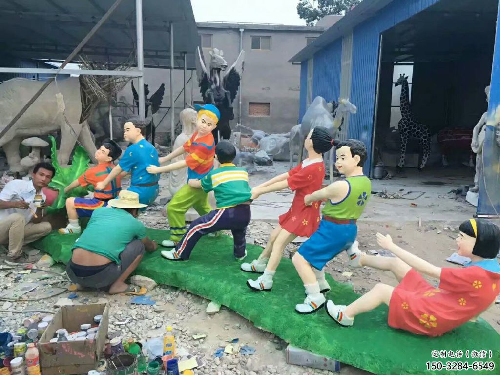 拔蘿卜雕塑廠家，兒童玩耍雕塑，玻璃鋼童趣人物小品