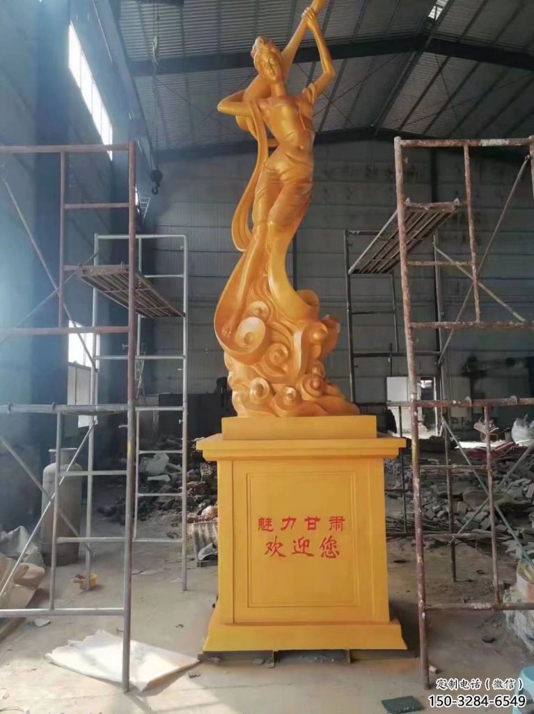 飛天雕塑廠家，神話人物雕塑小品，仿銅玻璃鋼公園雕塑擺件
