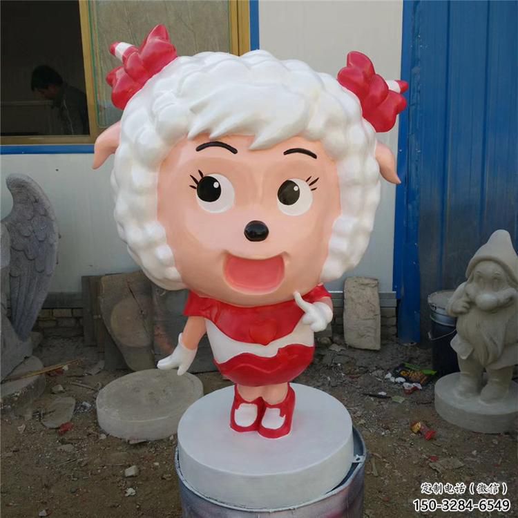 喜羊羊雕塑廠家，卡通動漫雕塑小品，玻璃鋼彩繪工藝