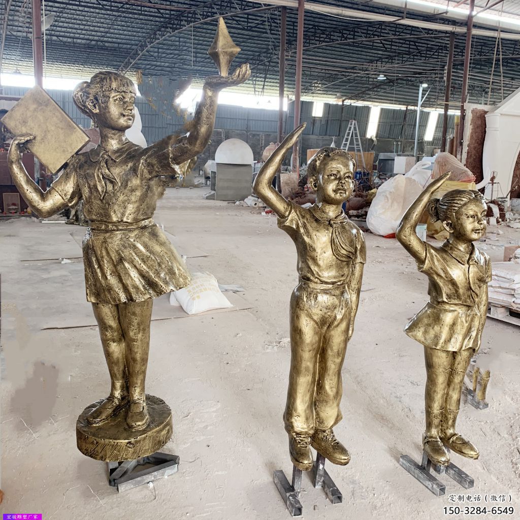 學(xué)生雕塑廠家，校園人物小品，仿銅學(xué)生雕塑廠