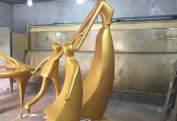 一家人雕塑廠家，計生主題小品，抽象一家人雕塑制作