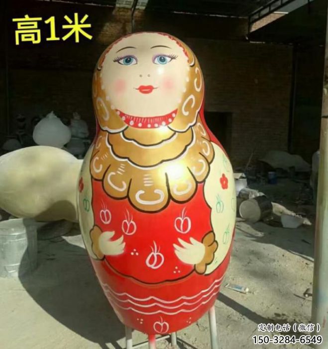套娃雕塑廠家，卡通動(dòng)漫擺件，玻璃鋼彩繪套娃雕塑廠