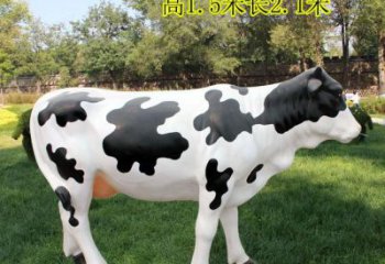 奶牛雕塑廠家，仿真動物擺件，園林玻璃鋼奶牛雕塑小品