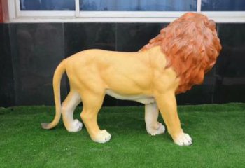 獅子雕塑廠家，園林仿真動(dòng)物小品，彩繪玻璃鋼獅子雕塑廠