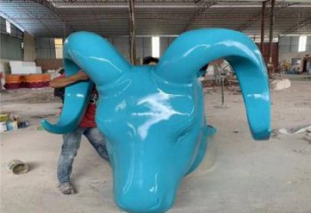 牛頭雕塑廠家，抽象動物擺件，玻璃鋼牛頭雕塑制作商