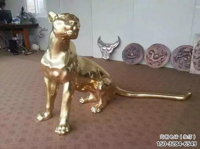 古銅色豹子雕塑廠(chǎng)家 大型城市雕塑 商業(yè)街?jǐn)[件 古銅色豹子雕塑廠(chǎng)家 大型城市雕塑 商業(yè)街?jǐn)[件
