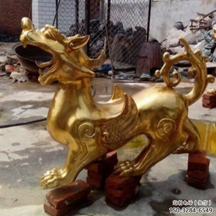園林獨(dú)角獸雕塑 田間彩繪雕塑 仿真擺件 園林獨(dú)角獸雕塑 田間彩繪雕塑 仿真擺件