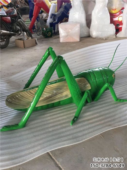 大型蟈蟈雕塑 門口創(chuàng)意雕塑 售樓處小品 大型蟈蟈雕塑 門口創(chuàng)意雕塑 售樓處小品