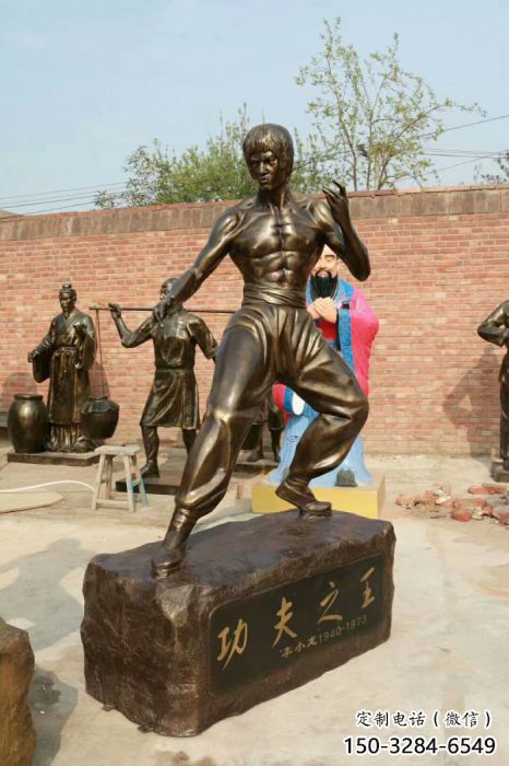 公園李小龍雕塑 酒店門(mén)口雕塑 彩繪擺件 公園李小龍雕塑 酒店門(mén)口雕塑 彩繪擺件