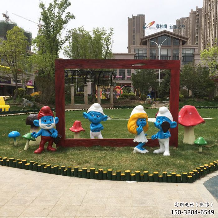 戶外藍精靈雕塑供應(yīng)商 噴漆景觀卡通雕塑 燈光動漫雕塑 戶外藍精靈雕塑供應(yīng)商 噴漆景觀卡通雕塑 燈光動漫雕塑
