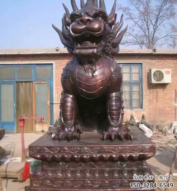玻璃鋼麒麟雕塑，動物美陳雕塑，仿銅工藝