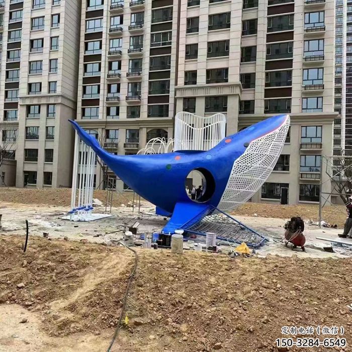 鯨魚(yú)雕塑廠家，烤漆彩繪工藝，廣場(chǎng)景觀擺件