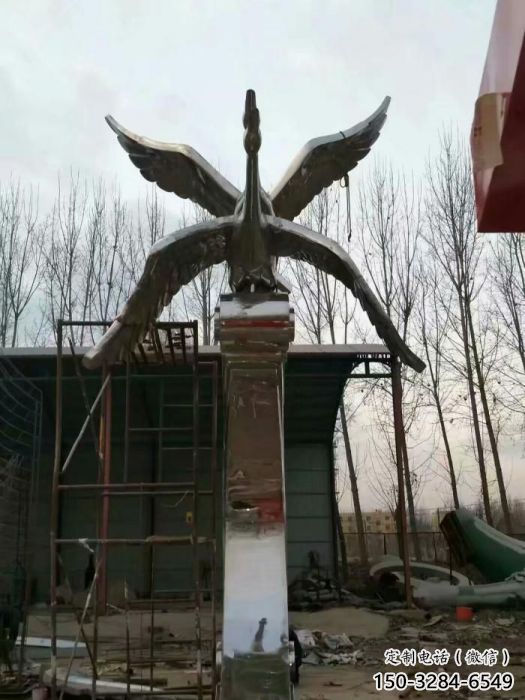 創(chuàng)意大雁雕塑廠家 步行街店門口雕塑 影視劇小品 創(chuàng)意大雁雕塑廠家 步行街店門口雕塑 影視劇小品