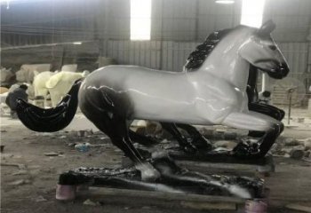 廣場戰(zhàn)馬雕塑廠家，動物擺件，仿古工藝