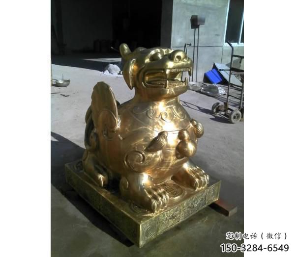 景區(qū)貔貅雕塑，戶外歐式雕塑，玻璃鋼材質(zhì)
