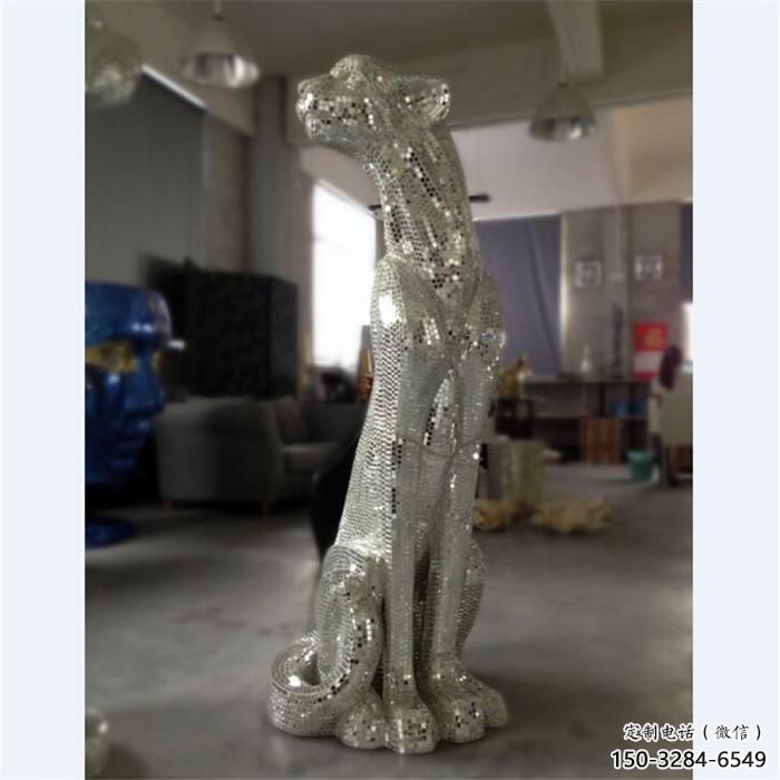 大型獵豹雕塑，公園動(dòng)物雕塑，拋光工藝