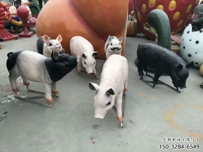 城市野豬雕塑，公園動物雕塑，仿真效果