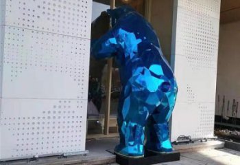 城市狗熊雕塑，彩繪雕塑，仿真效果