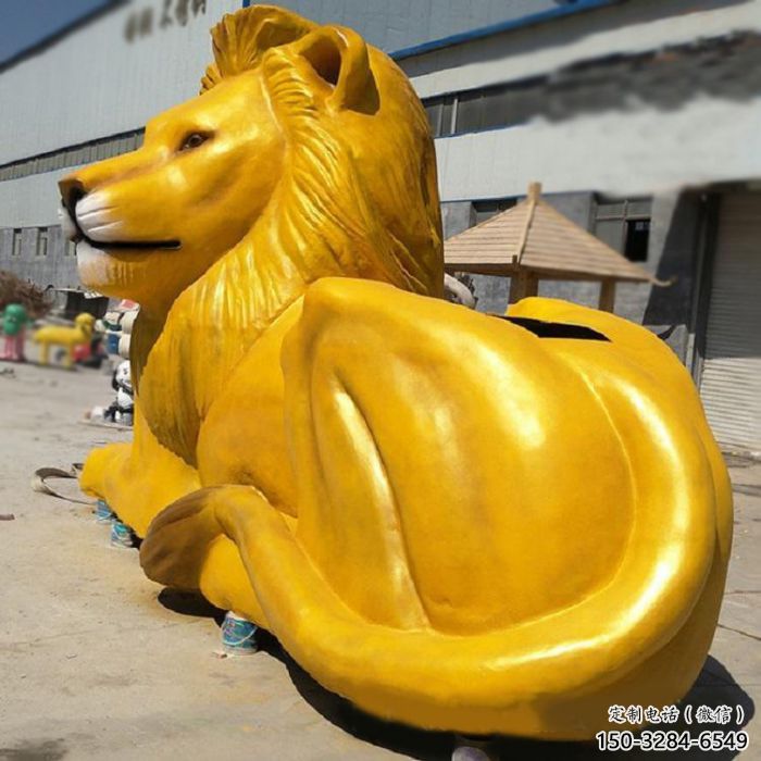 臥式玻璃鋼彩繪獅子雕塑，動(dòng)物仿真效果