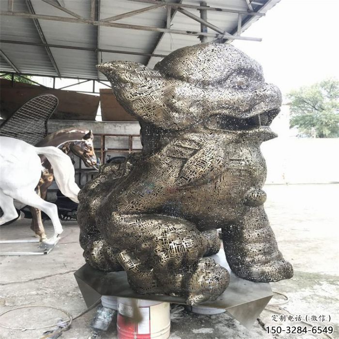 景觀獅子雕塑選定，美陳雕塑，鏤空鋼絲獅子雕塑優(yōu)選