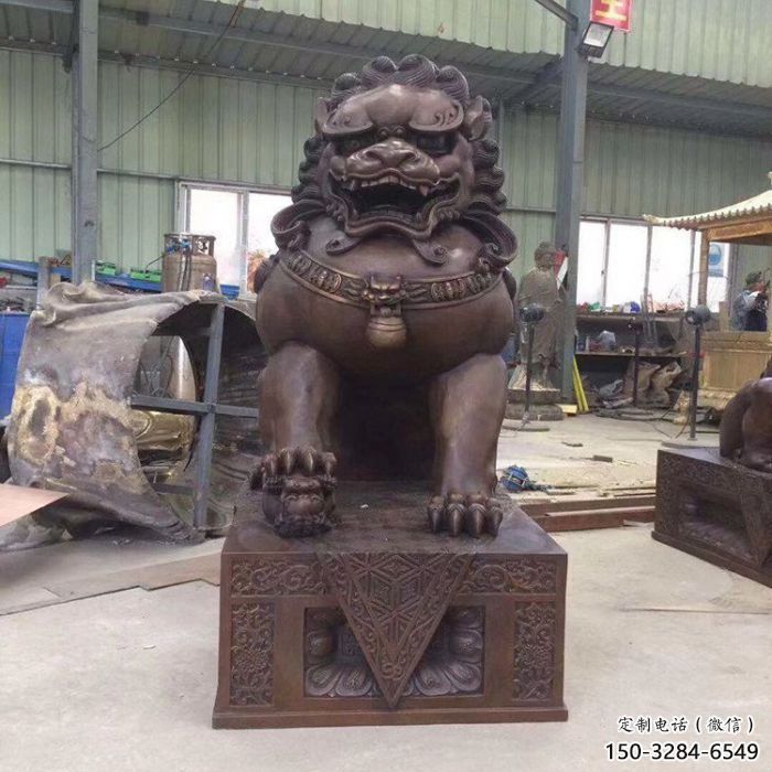 獅子雕塑優(yōu)選，室外雕塑，鑄銅景觀蹲獅雕塑優(yōu)選