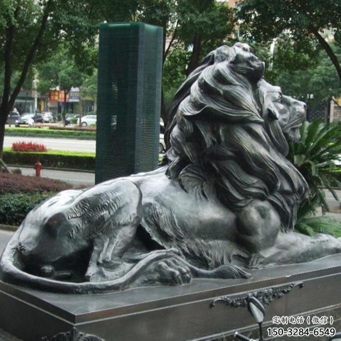 公園獅子雕塑定做，小區(qū)擺件，鑄銅趴獅雕塑制作