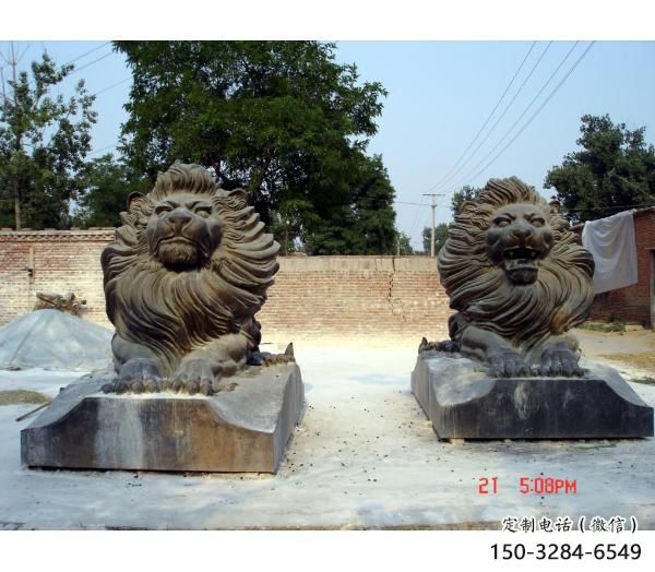 戶外獅子雕塑優(yōu)價(jià)，景觀概念，趴獅雕塑制作精品