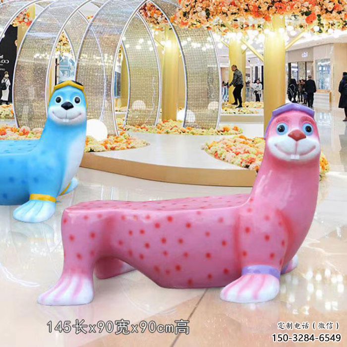 犀牛坐凳雕塑，美陳景觀雕塑，抽象效果