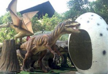 大型恐龍雕塑制作，花園小品，玻璃鋼恐龍雕塑提供