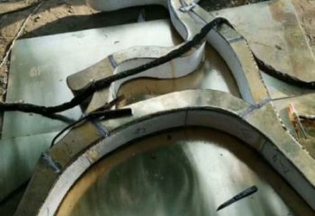 門口小鹿雕塑供應，多彩藝術，別墅抽象銅鹿雕塑供求