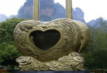 許昌藝術(shù)同心鎖雕塑承接，景區(qū)案例，公園鎖子雕塑定制