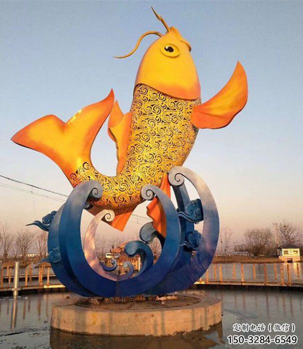 陽(yáng)泉園林鯉魚雕塑