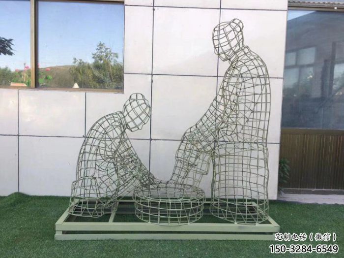林周鏤空洗腳雕塑制作，園林裝飾，鐵藝孝道人物雕塑
