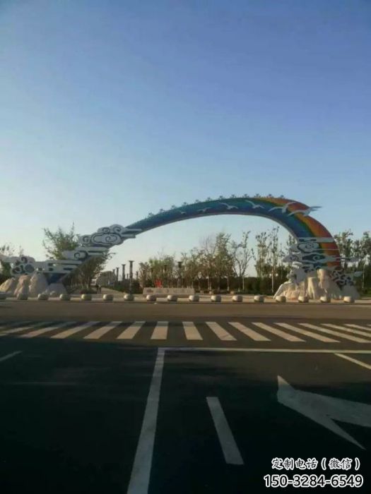 嘉興云朵大門雕塑，公園美陳元素，不銹鋼云朵大門雕塑